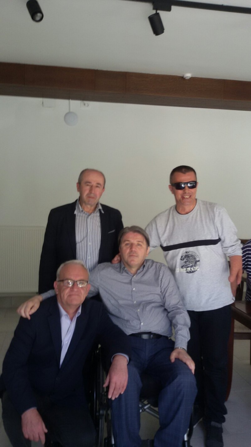 Zajednička delegacija Saveza RVI paraplegičara FBiH i Udruženja generala Bosne i Hercegovine razgovarali sa predsjedavajućim Doma naroda Parlamentarne skupštine Bosne i Hercegovine, gospodinom Bakirom Izetbegovićem3